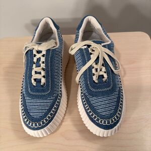 DOLCE VITA DOLEN BLUE MULTI DENIM SNEAKER Size 6.5